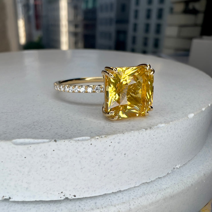 Yellow Sapphire Ring, Oval Gemstone, 4.97 Ct – David Gross Group